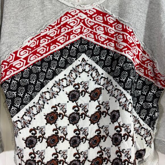 Free People Del Rey Bandana Mixed Media Oversized Scoop Neck Top XS Boho Casual - Picture 3 of 6